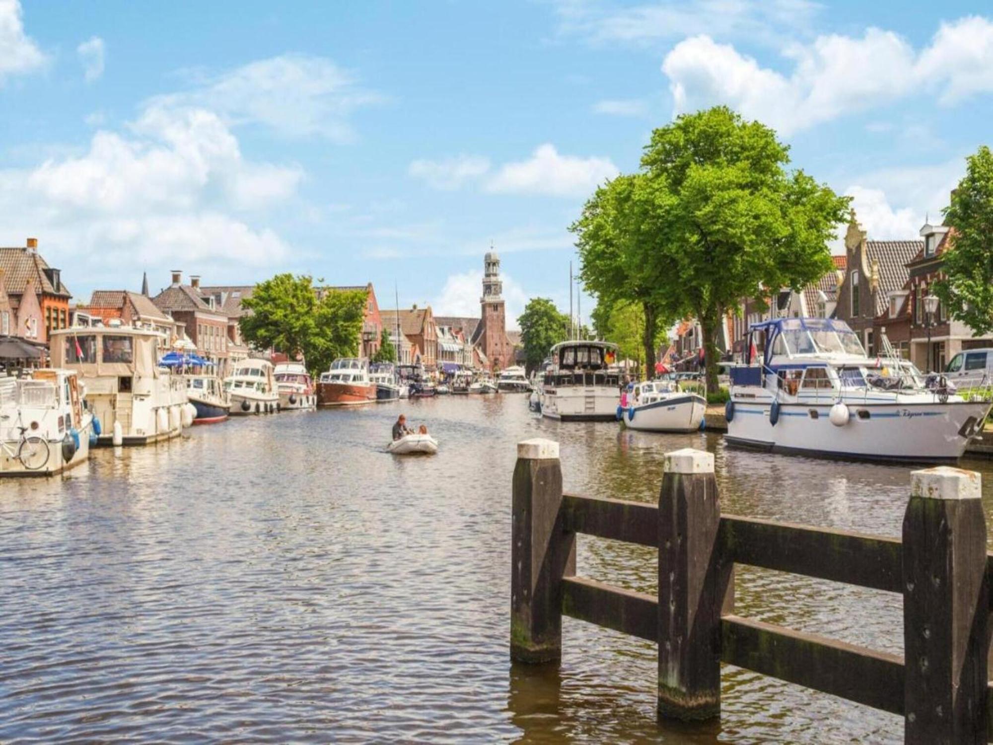 Luxury Docklodge On The Water Delfstrahuizen المظهر الخارجي الصورة